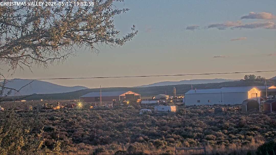 Christmas Valley SW view